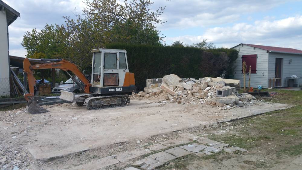 Démolition chantier terrain